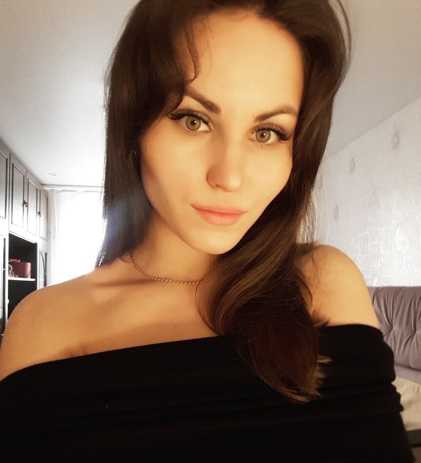 Даша привлекальеная девушка из Оха цена от 3500 руб