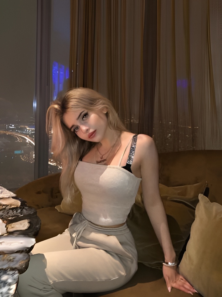 Индивидуалка Яна, доступна для личного знакомства от 5000 руб