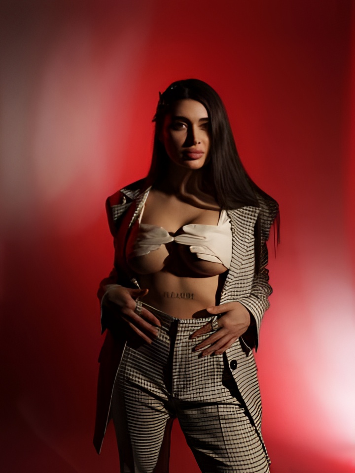 Индивидуалка Зиглинда, доступна для личного знакомства от 10000 руб