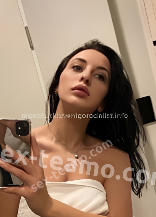 Карина привлекательная девушка из Оха цена от 5000 руб