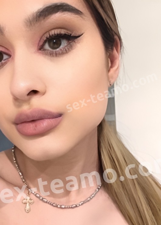 Марина привлекательная девушка из Оха цена от 2500 руб