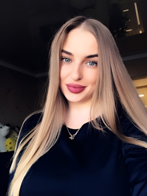 Алина привлекательная девушка из Оха цена от 2500 руб