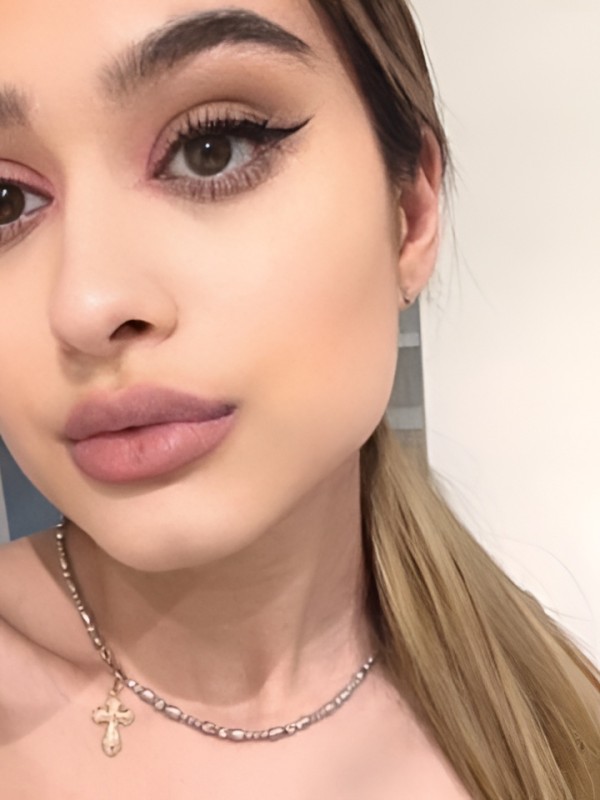 Марина привлекательная девушка из Оха цена от 2500 руб