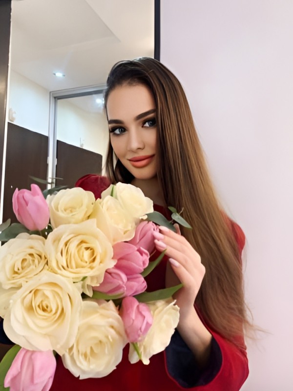 Слава привлекательная девушка из Оха цена от 4000 руб