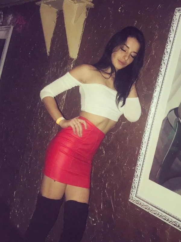 Тамара привлекательная девушка из Оха цена от 3500 руб