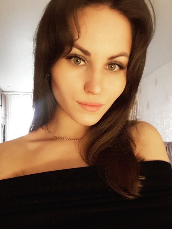 Даша привлекательная девушка из Оха цена от 3500 руб