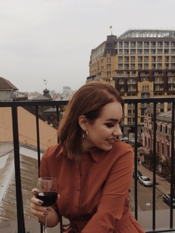 Ася привлекательная девушка из Оха цена от 3000 руб